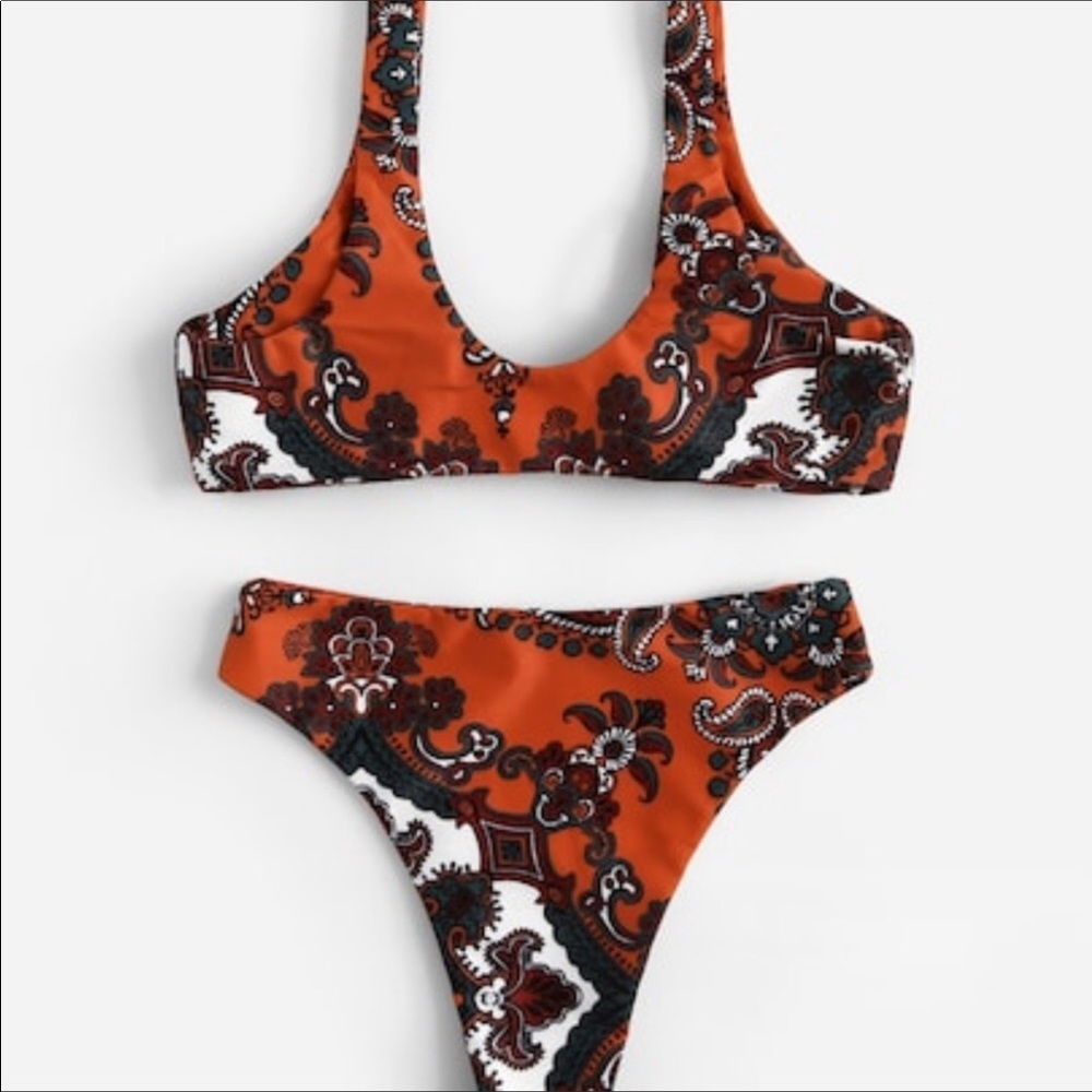 MUST GO! LAST ONE! Sz MED! Paisley Print Bikiniđź‘™ - Picture 2 of 4